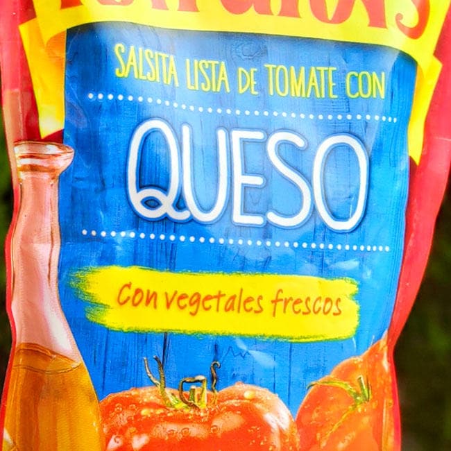 Salsa lista de tomate con queso Naturas. 210g